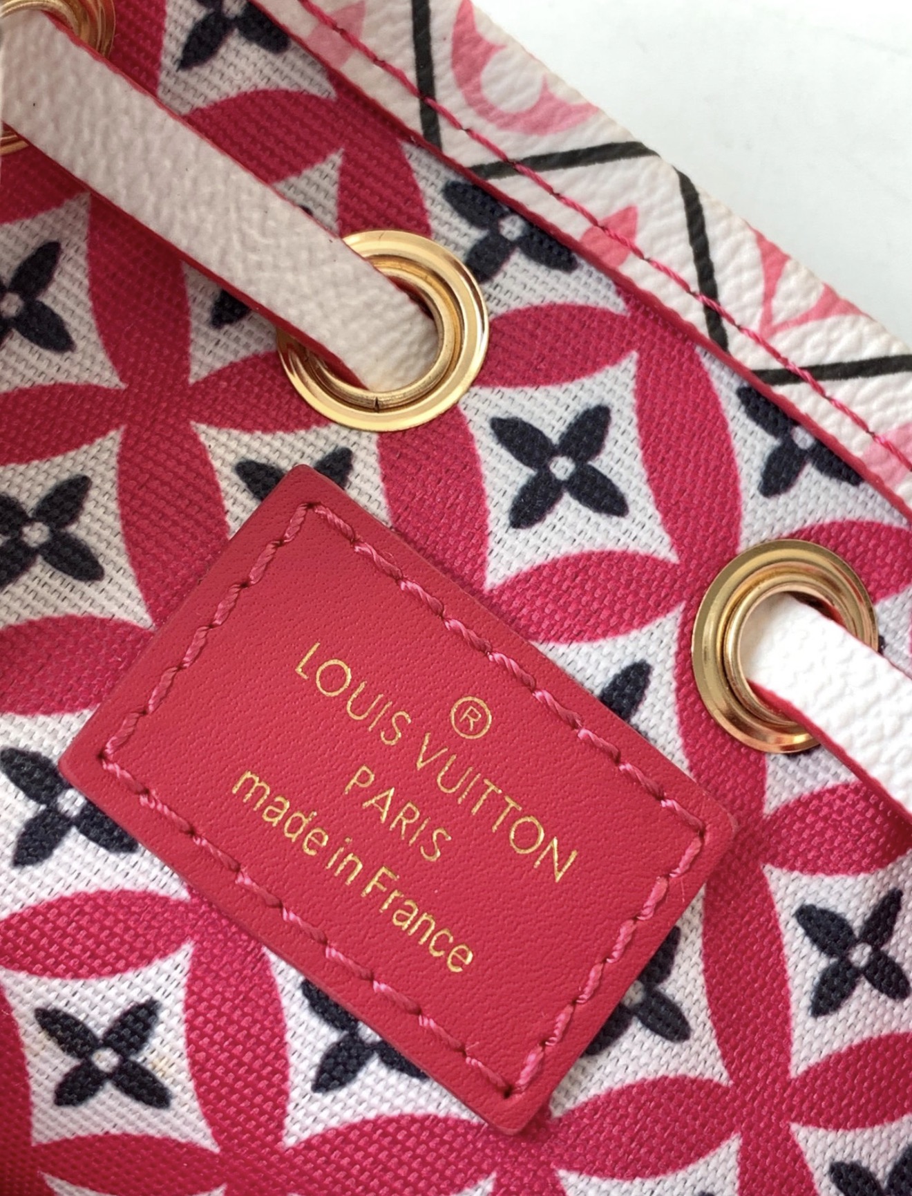 Louis Vuitton Nano Noé By the Pool Limited Edition - 图片 8