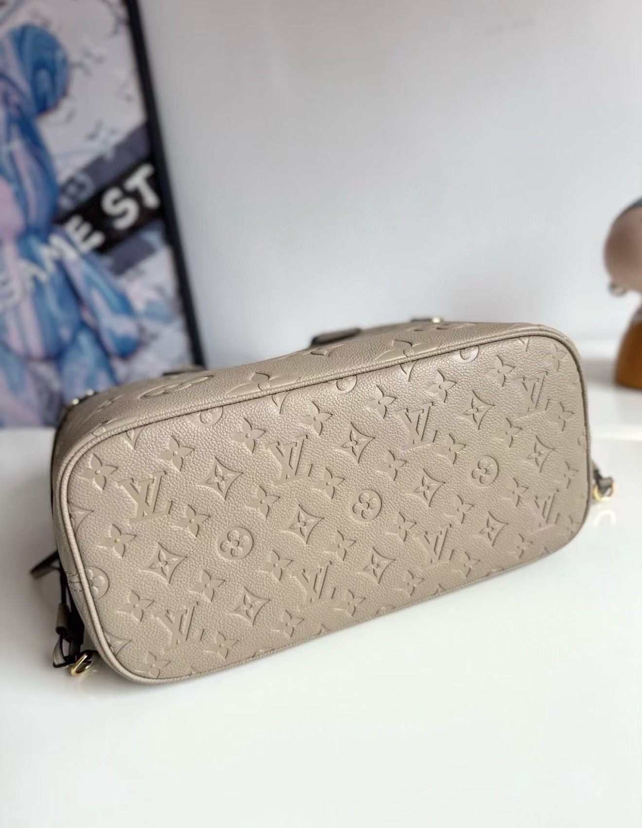 Louis Vuitton Neverfull MM Monogram Empreinte Leather Tote Bag - 图片 7